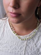 Glänta Necklace - White Quartz & Peridot