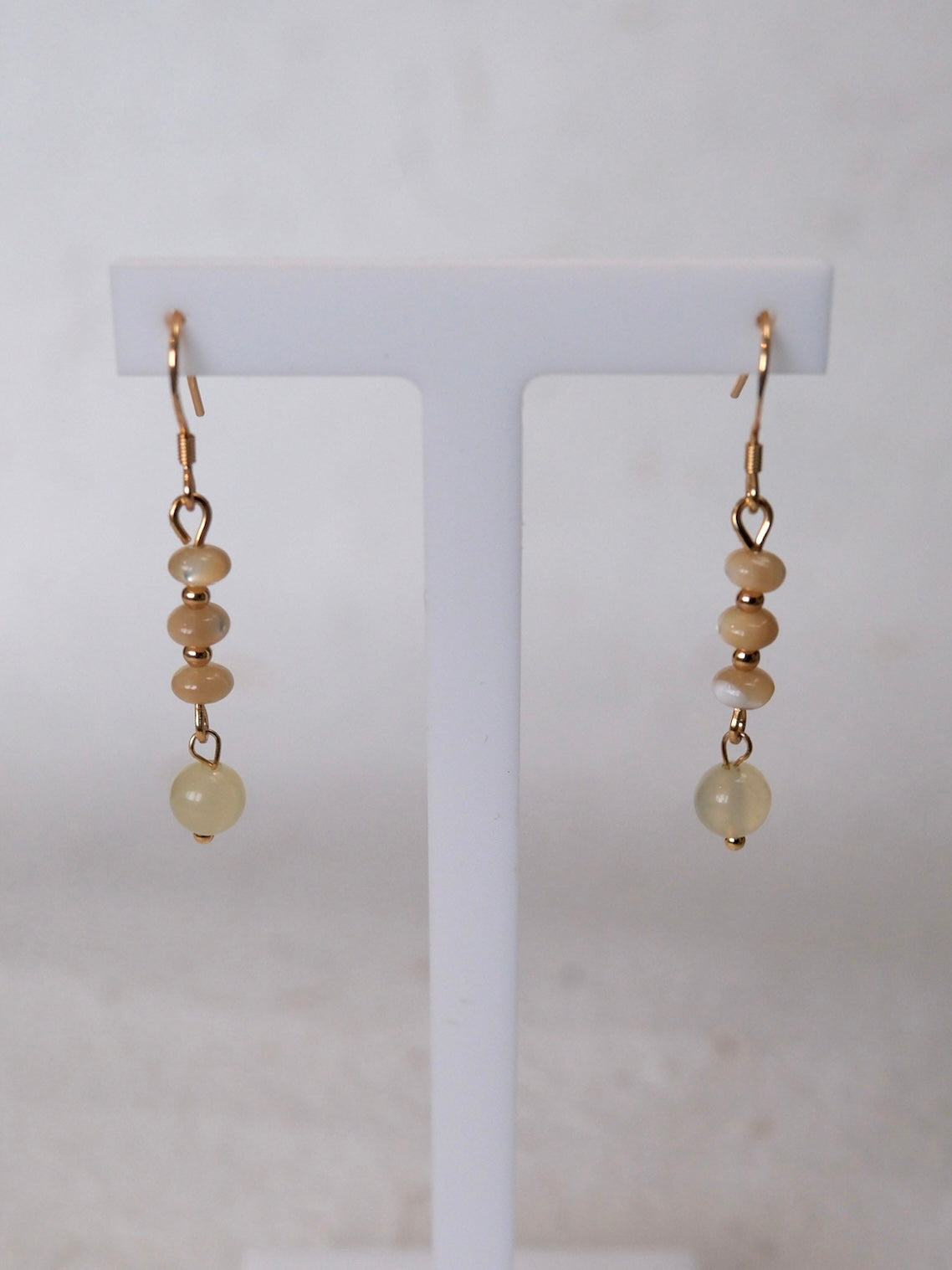 Serein Earrings - Serpentine Jade & Shell