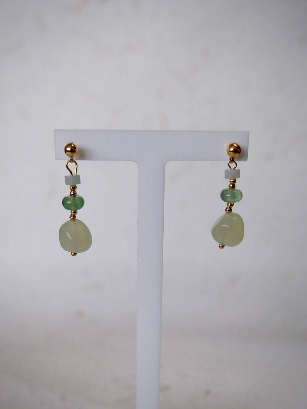 Källa Earrings - Aventurine & Green Strawberry Quartz