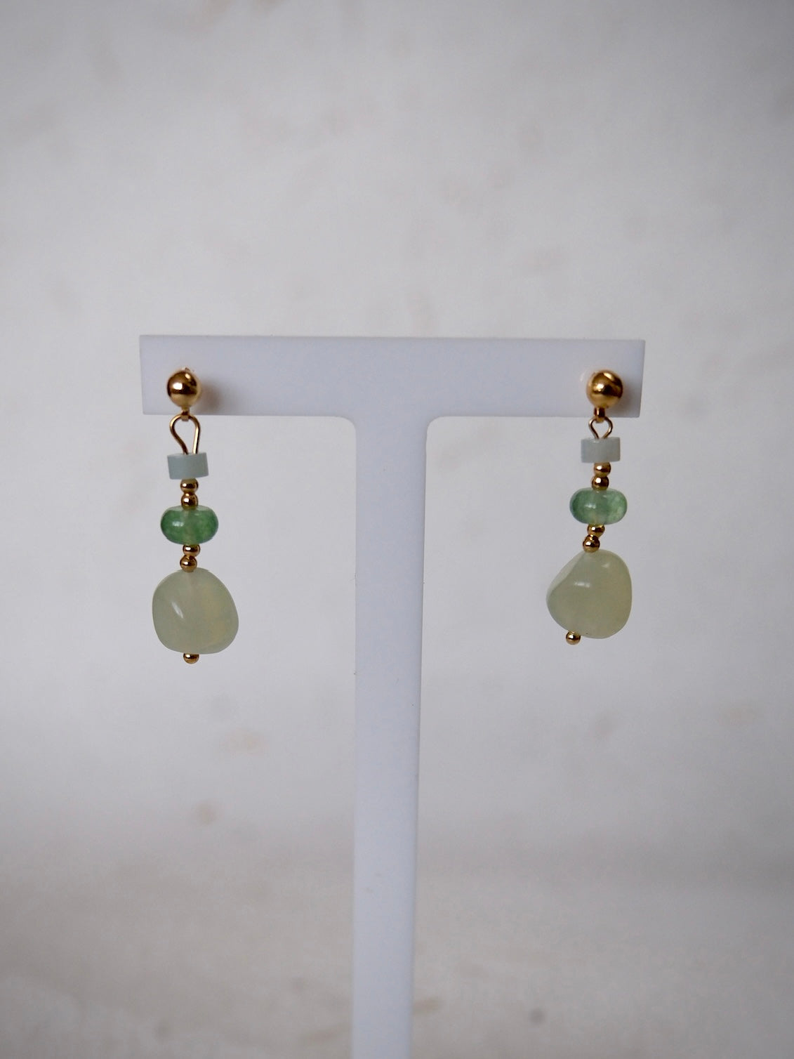 Källa Earrings - Aventurine & Green Strawberry Quartz