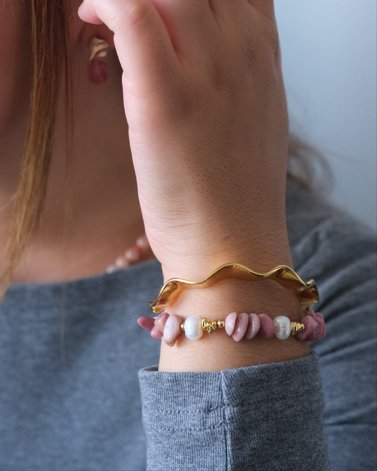 Floraison Bracelet - Rhodochrosite & Freshwater Pearl