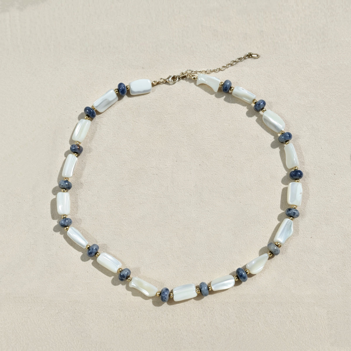 Skärgård Necklace - Blue Lace Agate & Mother of Pearl